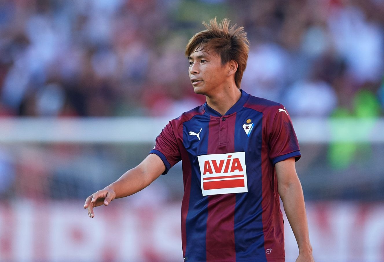 フランクフルト　乾貴士　8番 フランクフルト 乾貴士 8番 - メルカリ