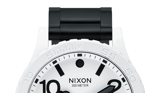 スター・ウォーズ×ニクソン…キャラクターモチーフの時計を発売 画像