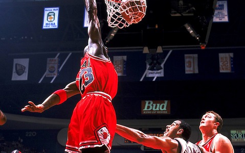 「マイケル・ジョーダンの存在はバスケットボール以上」ナイキ、ジョーダンブランドのデザイナー、ティンカー・ハットフィールド氏 画像
