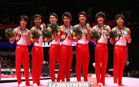 体操男子団体が金メダル…日本は世界選手権で37年ぶりの優勝 画像