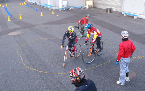 子どもたちが自転車を安全に乗りこなせるための自転車学校は無料で 画像