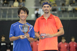 テニス西岡良仁、初優勝…2015ダンロップ スリクソン ワールドチャレンジ 画像
