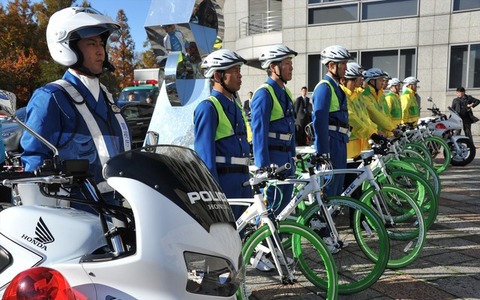 警視庁の自転車隊「BEEMS」…足立区4警察署と正しい乗り方アピール 画像