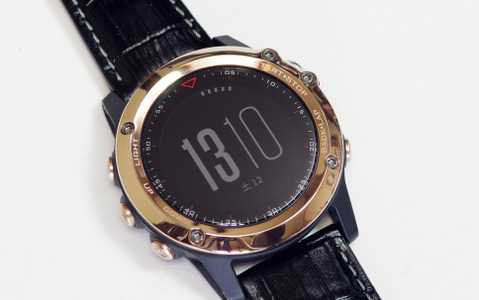 【GARMIN fenix 3J Sapphire Rose Gold インプレ前編】まるでブランド腕時計、フォーマル向けに変身した最高峰ABCウォッチ 画像