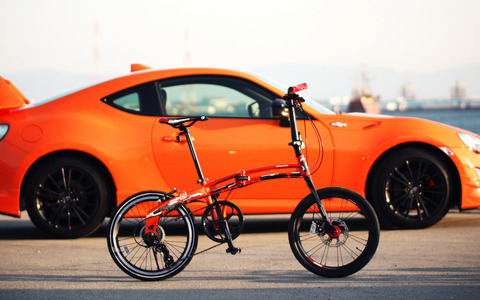折りたたみ自転車「211M6」発売…コンセプトは4＋2の”6輪生活” 画像