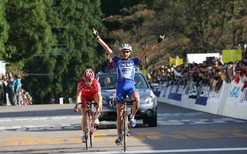 2005ジャパンカップ サイクルロードレース開催 画像