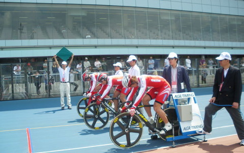 ACCで日本がチームスプリント優勝 画像