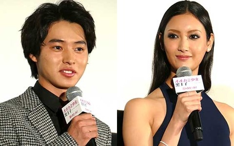 菜々緒、ドSぶり発揮で弟・山崎賢人を2度ビンタ!「お芝居“では”初めて」 画像