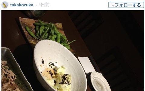 小塚崇彦、居酒屋で食べ物を撮影したものの「スッカラカン」 画像
