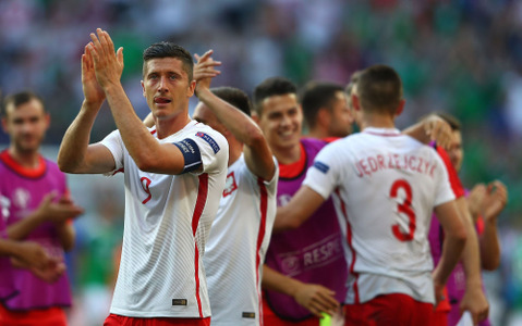 EUROでポーランドが初勝利、北アイルランドは13試合ぶりの敗戦 画像