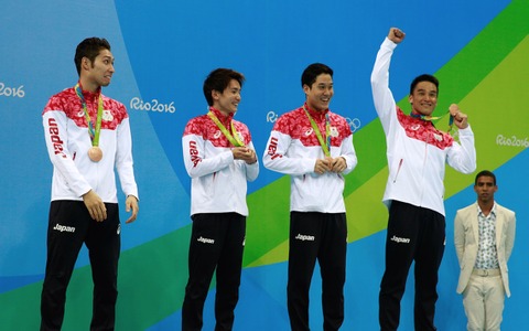 【リオ2016】競泳・松田丈志、集大成の800ｍリレーで銅メダル！…「東京五輪では金メダルを」後輩に託す 画像