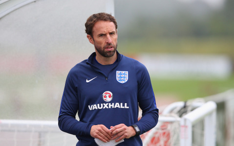 サッカーイングランド代表監督、候補と噂の3名が就任を否定 画像