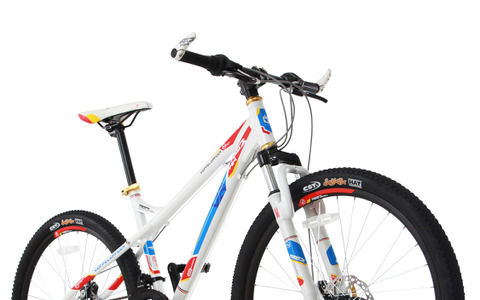 スタイリッシュなオフロードスタイルの自転車「902 ドーザー」 画像