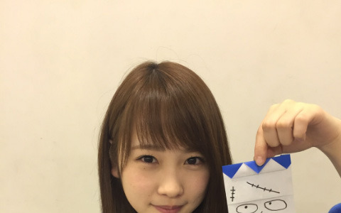 元AKB48・川栄李奈が折り紙教室！？“かいぶつ”の作り方を解説 画像