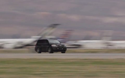 【動画】地球上最速SUVに！ 2000馬力のトヨタ ランドクルーザー 370km/hを記録！ 画像