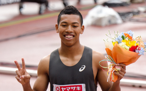 サニブラウン、二冠達成で世界に挑む…日本選手権200mでも圧巻の走り 画像