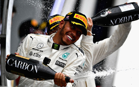 【F1 イギリスGP】ハミルトンが母国レースを4連覇達成 画像
