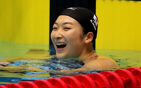 池江璃花子、世界ジュニア記録で50mバタフライ優勝 画像