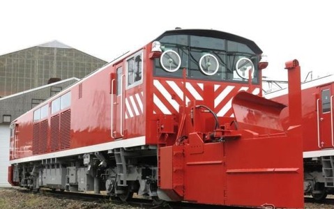 京都鉄道博物館の現役車両展示、9月は除雪車キヤ143形 画像