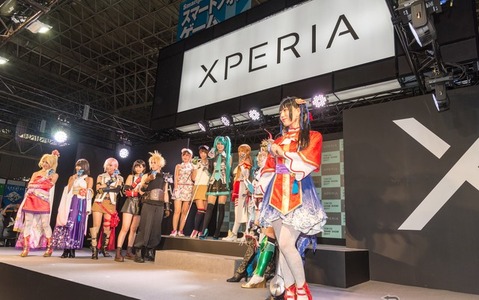 【東京ゲームショウ2017】今年はコスプレ!! Xperiaブース、人気ゲームのキャラクターが勢ぞろい 画像