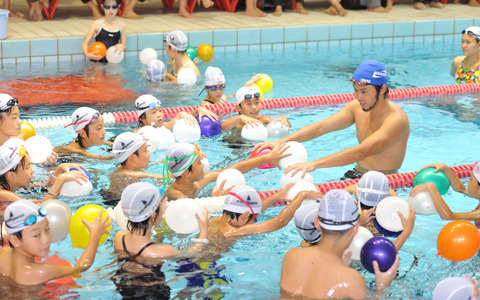北島康介のスイミングスクールコーチが指導する「キタジマアクアティクス水泳教室」開催 画像