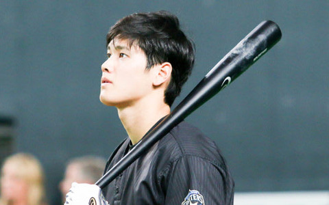 大谷翔平との面談第1号はジャイアンツ…監督出席、スター捕手ポージー“電話参戦” 画像