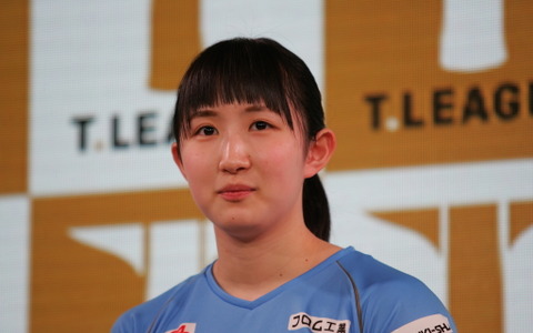卓球女子黄金世代の早田ひな…「東京五輪では団体と個人で金メダルを取りたい」 画像