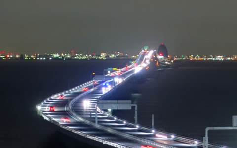 東京湾アクアライン、ブリッジ全長4.4kmのLED照明をリニューアル 画像