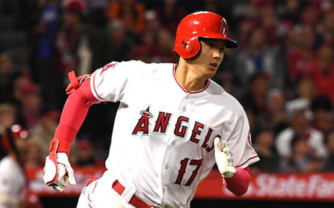 二刀流・大谷翔平の活躍に熱狂と“妬み”!? MLB公式サイト特集「許して欲しい」 画像