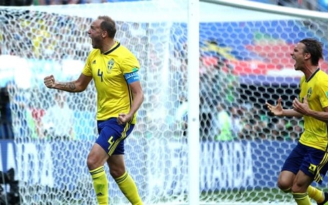 スウェーデン、W杯初戦で韓国に勝利！元Jリーガーが痛恨のPK献上 画像