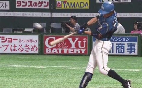 日本ハム・中島卓也、プロ初満塁弾に自分で驚き「僕が一番びっくりしてますね」 画像