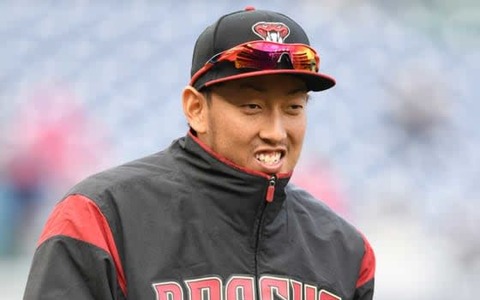 平野佳寿がサムライに…ダイヤモンドバックスが“笑”劇の仮装行列で敵地へ大移動 画像