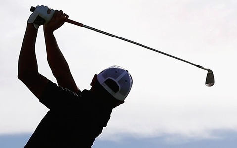 コナミスポーツクラブ、シミュレーターを使用したゴルフ大会を開催 画像