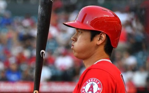 大谷翔平、177キロ“弾丸二直”も4打数無安打…2戦無安打で打率.263に下降 画像