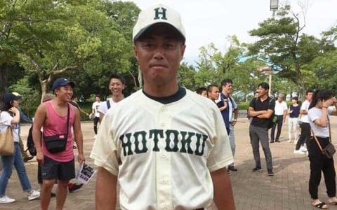 【高校野球】報徳学園が8年ぶり聖地…涙の夏から1年、名門の重圧に打ち勝った“新米監督” 画像