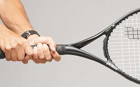 テニスブランド「プリンス」、世界初となる左右非対称のシャフト構造を発表 画像