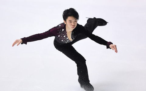 スケート香港代表と日本代表が仲良くごはん！ユニバーシアードの思い出を投稿 画像