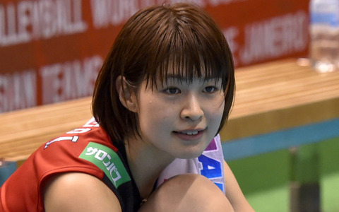 「同期からの主婦友」木村沙織が同期入団の高田ありさ・佐藤美耶とバレー観戦 画像