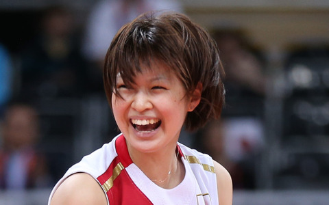 木村沙織、愛犬と花見に行くも「お花見したいのは人間だけ」 画像