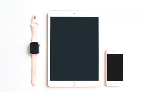 【Amazonタイムセール】スマートフォン・スマートウォッチ関連グッズがお買い得です 画像