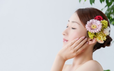 【Amazonタイムセール】夏の暑さでダメージが溜まった身体をケア!美容アイテムがお買い得です。 画像