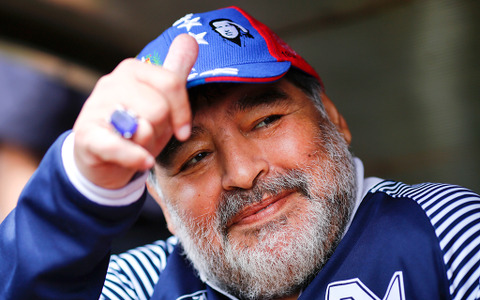 【サッカー】神の手ゴール、5人抜き…サッカー界のレジェンド・マラドーナが死去 画像
