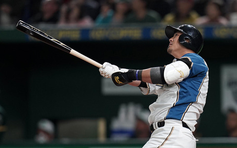 【プロ野球2021プレビュー】日本ハム、指揮官節目の年に“未来”への布石を打つ　若き大砲候補は覚醒なるか 画像