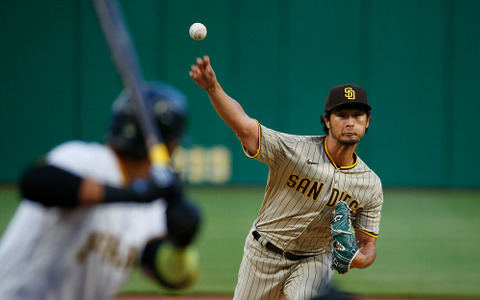 【MLB】冴えたフォーシーム　ダルビッシュ有、エースの仕事ぶりで今季初勝利 画像