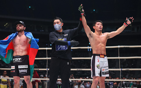 【格闘技】「RIZIN.28」朝倉未来を倒した男・斎藤裕、流血もフェザー級王者の底力で判定勝ち 画像