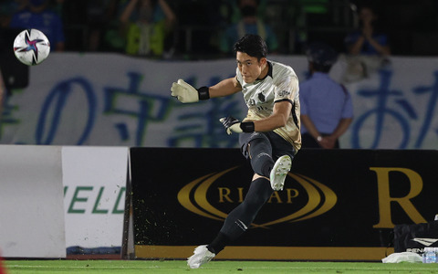 【サッカー】「悔しさはピッチでしか晴らせない」五輪代表GK・谷晃生が3位決定戦から中2日で先発 画像