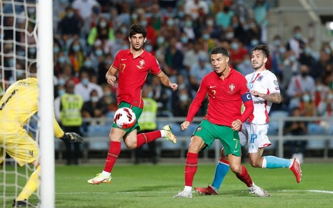 【サッカー】ドイツが世界最速でW杯切符獲得　クリロナは58度目のハットトリック達成　欧州予選 画像