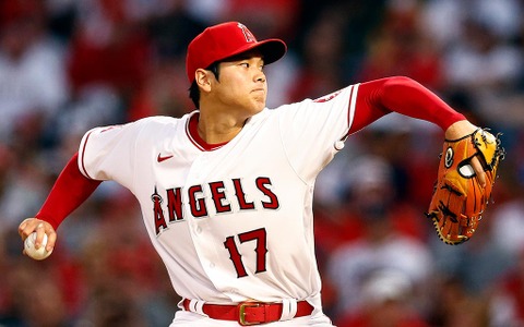 【MLB】大谷翔平、開幕戦“奪三振SHO”で本拠地ファン喝采……自慢のトラウタニ打線も援護なく初黒星 画像