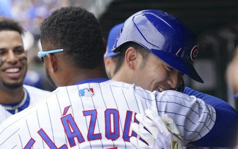 【MLB】鈴木誠也の8号は自己最長飛距離の“場外弾” トレード濃厚の同僚に贈る惜別アーチ 画像