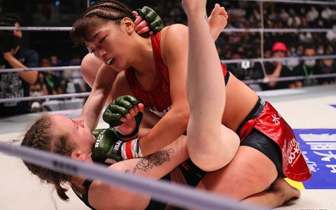 【RIZIN.37】ツヨカワ女王・RENA、GPトーナメント1回戦を“辛勝”突破　ウクライナ強敵に「めちゃくちゃ強かった」 画像